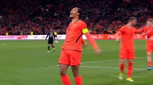 گل اول هلند به نروژ (فن دایک)