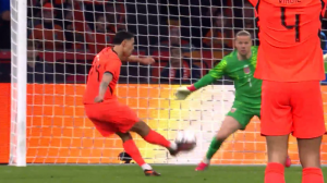 گل دوم هلند به نروژ (ریندرز)