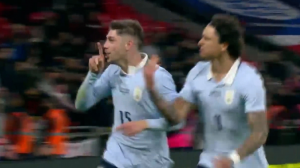 گل اول اروگوئه به انگلیس (والورده)