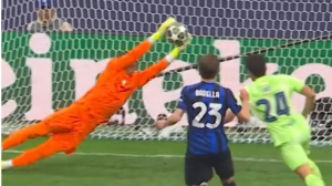 ضدحمله سرعتی بارسلونا و سیو بی‌نظیر زومر