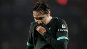 ستاره ایتالیایی لیورپول، کیه زا