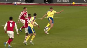 گل اول ساوتهمپتون به آرسنال (استوارت)