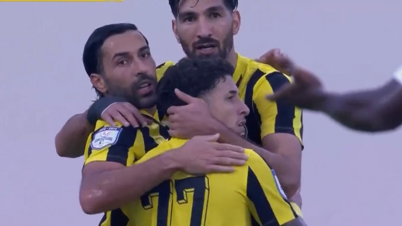 پاس گل مغانلو و گلزنی قدوس مقابل البطائح