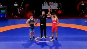 مدال برنز احمدی وفا پس از برد مقابل قرقیزستان