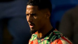 ویلیام سالیبا در قلب دفاع توپچی‌های لندن