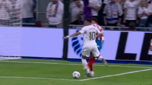 صحنه مشکوک خطای پنالتی روی کیلیان امباپه!