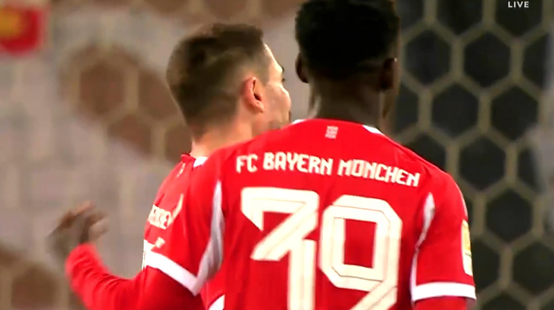 گل پنجم بایرن مونیخ به سن پائولی (گوئررو)