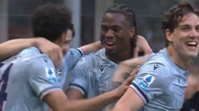 گل اول اودینزه به میلان (گل به خودی بارتساگی)