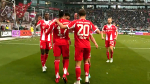 گل سوم بایرن مونیخ به سن پائولی (اولیسه)