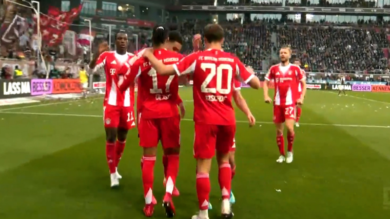 گل سوم بایرن مونیخ به سن پائولی (اولیسه)