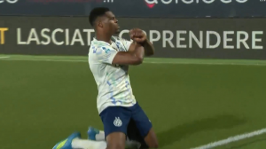 گل سوم اینتر به کومو (دامفریس)