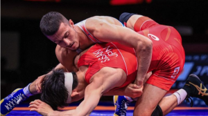 سه مدال رنگارنگ برای پهلوانان ایران