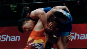 سنجاب پرنده ناکام کشتی‌گیر ژاپنی 