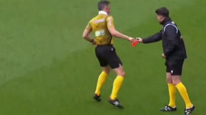 اتفاق عجیب در لالیگا 2 : فراموشی کارت زرد و قرمز! 