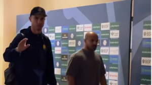 رونالدو به هیچ هواداری نه نمیگوید!