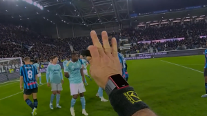 شما داور دیدار آتالانتا - یوونتوس باشید!