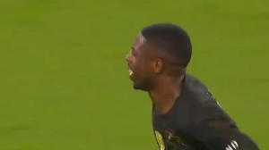 گل زیبای دمبله به لیورپول با گزارش عربی