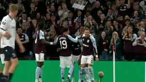 گل چهارم استون ویلا به بولونیا (کنسا)