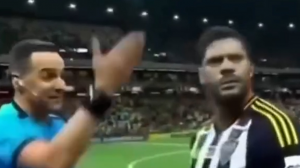 عجیب ترین کارت زرد تاریخ!