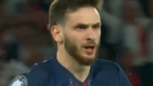 گل اول پاری سن ژرمن به بایرن توسط کواراتسخلیا