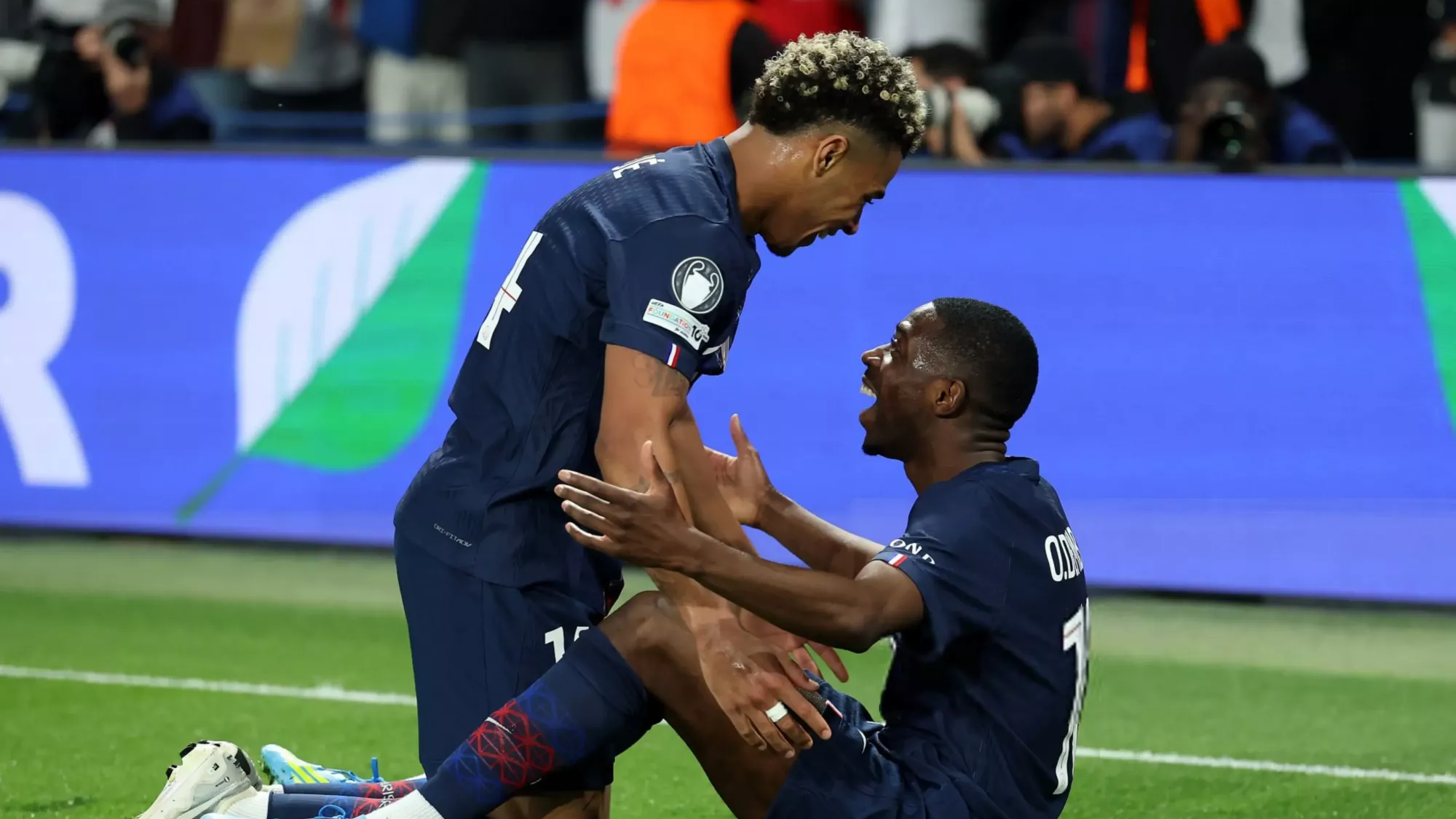 گل های بازی پاری سن ژرمن 5 - بارن مونیخ 4