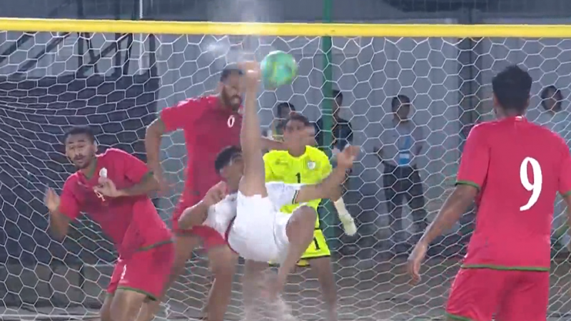 گل دوم فوتبال ساحلی ایران به عمان توسط شکری