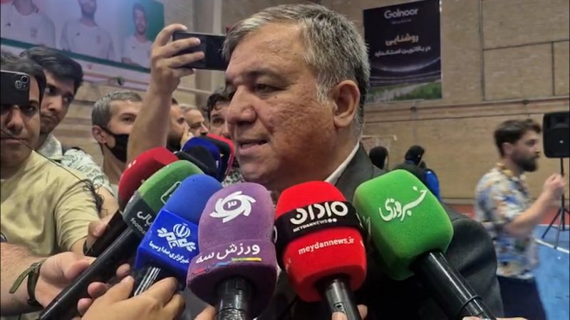 تاجرنیا: بازیکنان خارجی با کادرفنی در ارتباط هستند