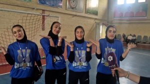 تقلید خوشحالی گل ترکمان توسط هم تیمی هایش