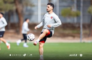 عالیشاه در جمع سرخ ها میماند