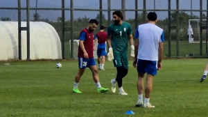 حرص خوردن بیرانوند در فوتبال درون تیمی!