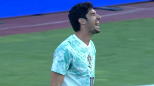 پاس گل بی نظیر؛ گل اول پرتغال به شیلی‌ (گوئدس)