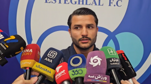 غلامی: از قرارداد بازیکنان دیگر بی اطلاع هستم