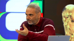 تعریف و تمجید خداداد و خیابانی از ناصر محمدخانی