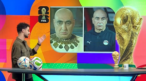کاهن معبد آمون برروی نیمکت مصر!