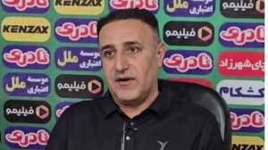 نشست خبری سرمربی صنعت نفت بعد از صعود به پلی آف