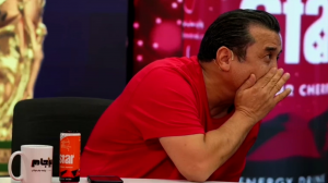 خداداد زیرآب خیابانی را جلوی عنایتی زد!