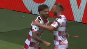 گل اول دوسلدورف به دورتموند توسط شلسنر