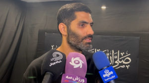 محمد انصاری: سراسر زندگی اهل بیت درس است