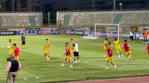 ورود تيم استقلال خوزستان به ورزشگاه دستگردي