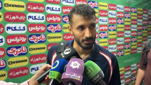 کریمی : درباره ملوان به موقع صحبت خواهم  کرد