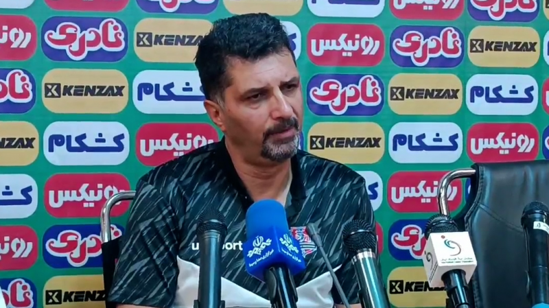 حسینی: فوتبال پلی‌استیشن نیست!