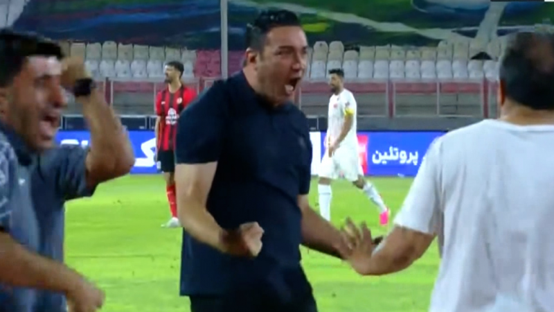 خوشحالی زایدالوصف نکونام پس از سوت پایان!