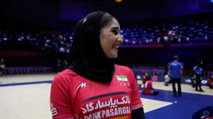 زبان انگلیسی فاطمه خلیلی حین مصاحبه تمام شد