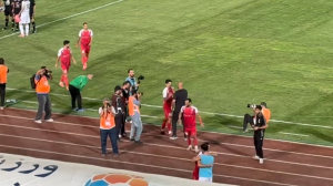 خوش و بش بازیکنان پرسپولیس با نیمکت ملوان