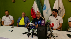 روشن: بازیکنان باید بهترین ورژن خود را در دربی به نمایش بگذارند