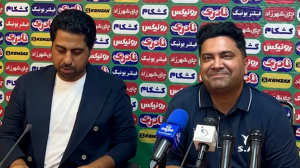 اخباری: فصل بدی بوده، بهانه نمی‌آورم