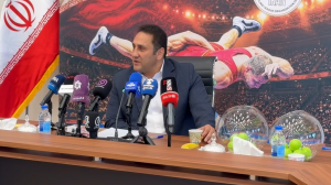 استقلال و بانک شهر میزبانان هفته اول لیگ کشتی آزاد