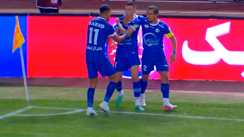 گل اول استقلال به پرسپولیس توسط آسانی
