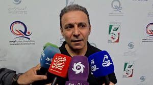 واکنش بی‌غم به از دست رفتن موقعیت گل گهرزمین