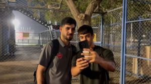 سلفی هواداران پرسپولیس با خدابنده لو